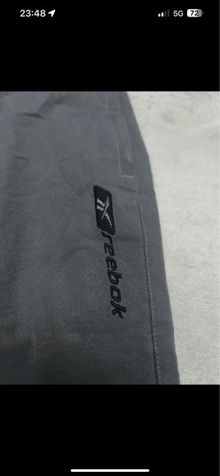 Pantalón de chándal gris talla S