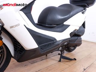 KYMCO GRAND DINK 300 ABS