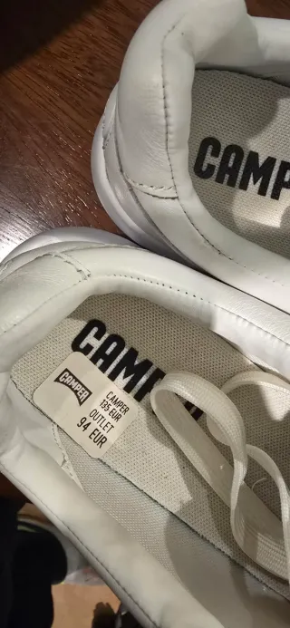 Camper Pelotas Blancas Talla 36