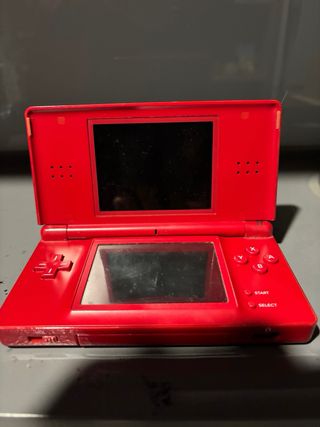 Nintendo DS Lite Roja (sin cargador)