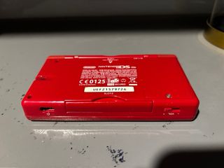 Nintendo DS Lite Roja (sin cargador)
