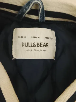 Chaqueta vaquera Pull&Bear beige y azul