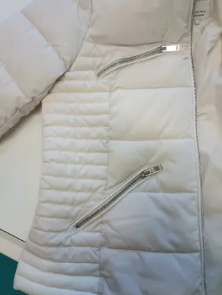 Chaqueta acolchada beige