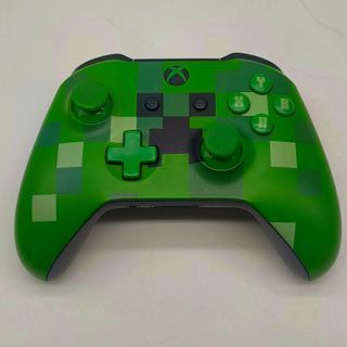 Xbox One S 1TB – Edizione Minecraft Limited