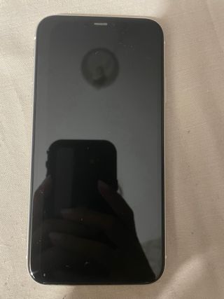 iPhone 11 Blanco 128GB.