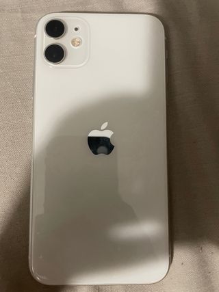 iPhone 11 Blanco 128GB.