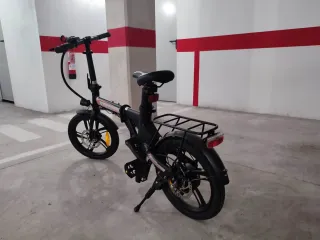 Bicicleta Eléctrica Airwheel Plegable