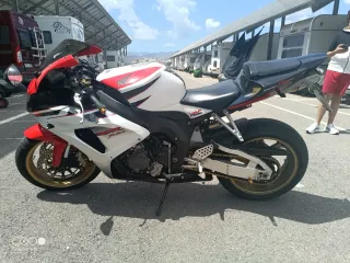 Honda CBR 1000RR Fireblade