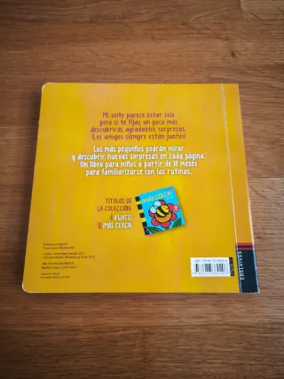 ¡Fíjate! Libro infantil con solapas.