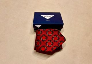 Corbata de seda natural roja