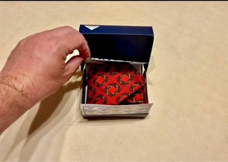 Corbata de seda natural roja