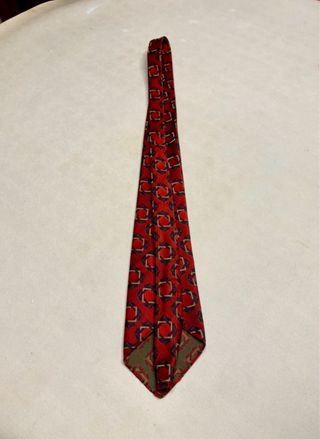 Corbata de seda natural roja