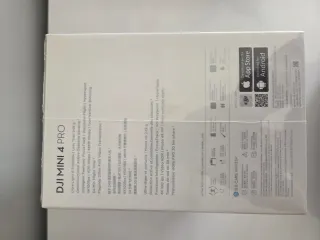 DJI Mini 4 Pro Fly More Combo (DJI RC 2)