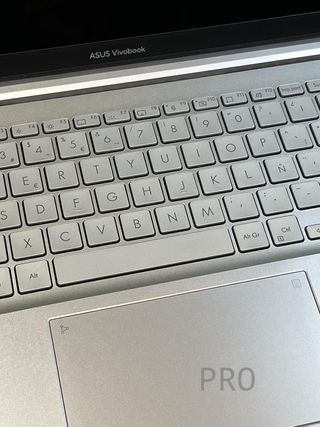 ASUS Vivobook Pro 14 OLED