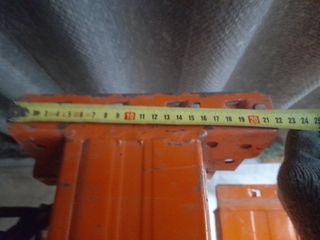 Barras  naranjas estantería mecalux