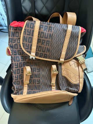 Zaino Sprayground marrone e rosso