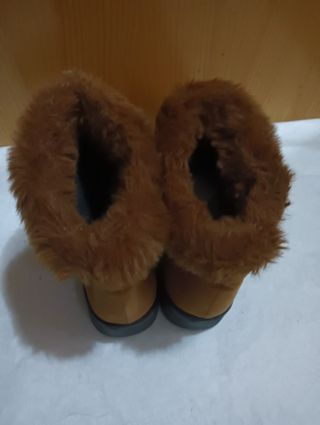 Botas de piel marrón con forro