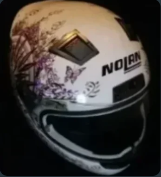 Casc de moto Nolan N85. Talla M.