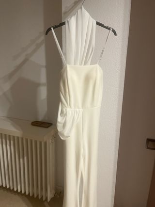 Mono blanco novia/fiesta, con etiqueta