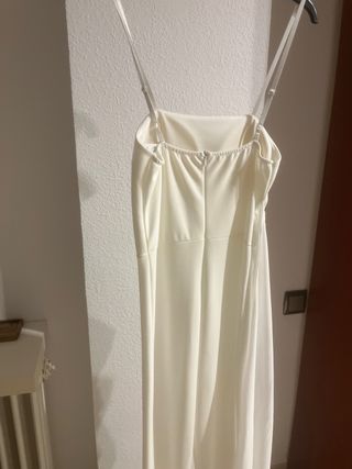 Mono blanco novia/fiesta, con etiqueta