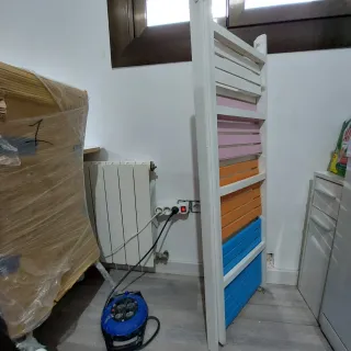 Scaffalatura ausiliaria pieghevole multiuso