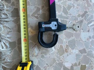 Antirrobo volante coche