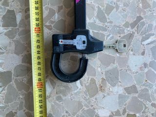 Antirrobo volante coche