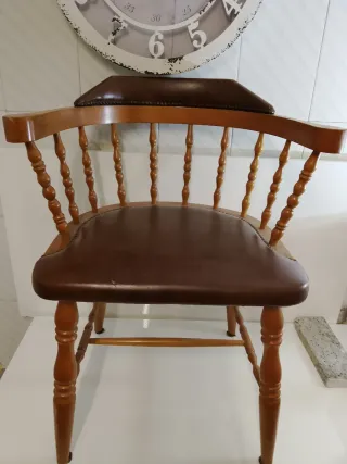 Coppia di poltrone Windsor vintage Mocholi