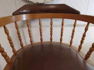 Coppia di poltrone Windsor vintage Mocholi