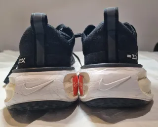 Nike ZoomX Invincible Run 3 Talla 40