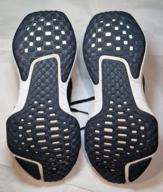 Nike ZoomX Invincible Run 3 Talla 40