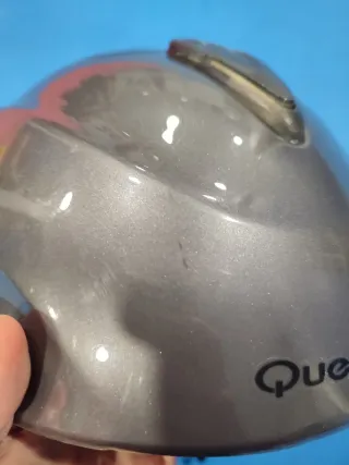 Casco de esquí gris