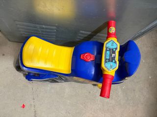 Moto correpasillos Molto 94 3000