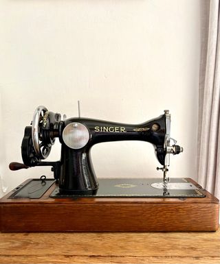 Máquina de coser Singer 15K LISTA PARA COSER