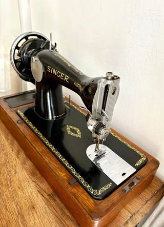 Máquina de coser Singer 15K LISTA PARA COSER