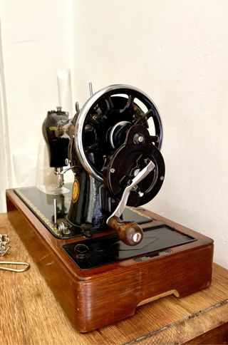 Máquina de coser Singer 15K LISTA PARA COSER