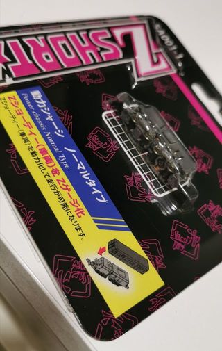 ROKUHAN SA001-1 Locomotora escala Z Chasis Motor