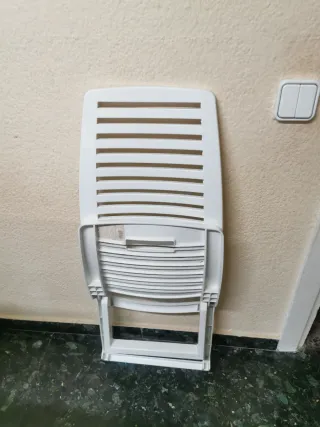 Silla plegable de playa blanca