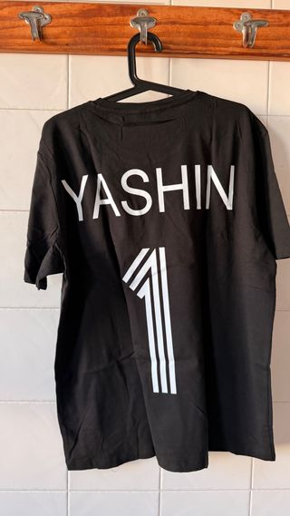 Camiseta YASHIN 1