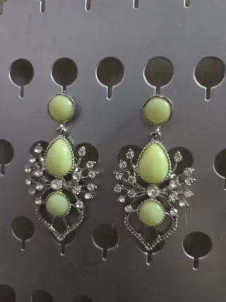 Orecchini pendenti acciaio verde menta