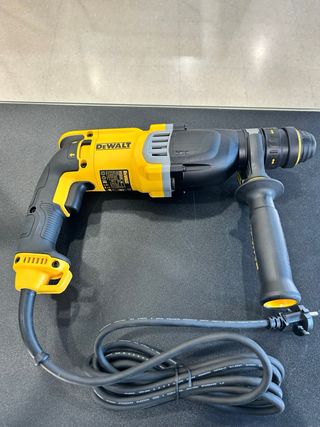 MARTILLO LIGUERO COMBINADO DEWALT D25144K