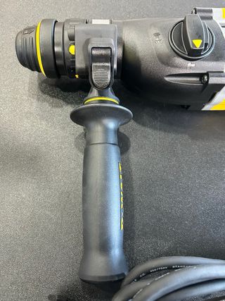 MARTILLO LIGUERO COMBINADO DEWALT D25144K