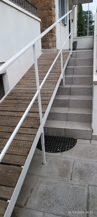 Rampa prefabbricata per scale