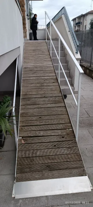 Rampa prefabbricata per scale