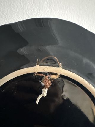 Plato Decorativo Griego Negro y Dorado