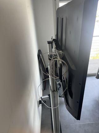 Soporte TV Móvil con Ruedas