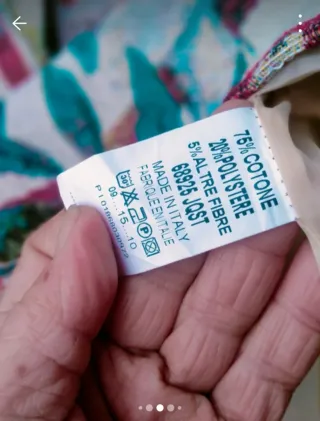 Abrigo JOT estampado loros talla única