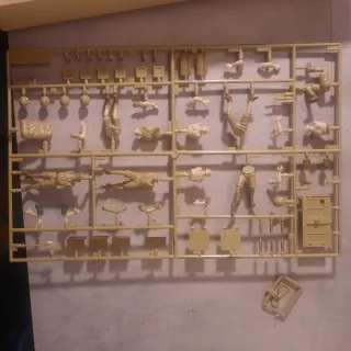 Tamiya 1/35 British 25 Field Gun Kit + british inf