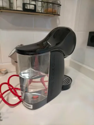 Cafetera Dolce Gusto Automática Negra