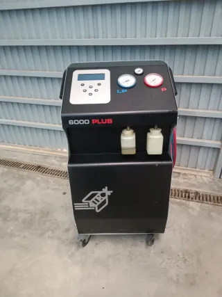 Estación carga aire acondicionado